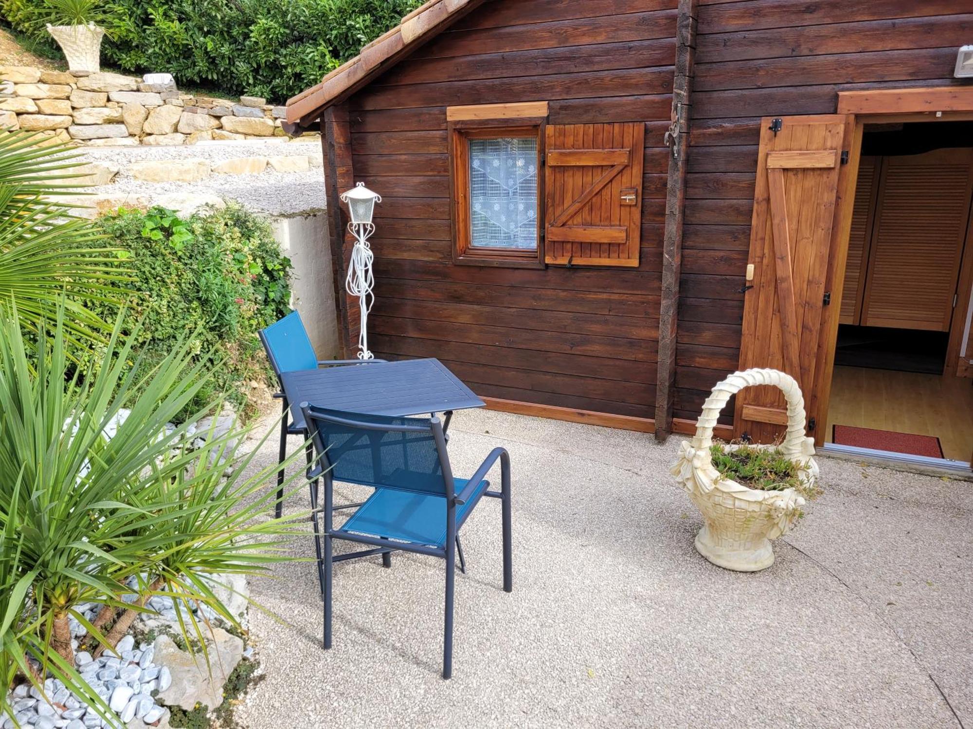 Au Petit Chalet Gigouzac Dış mekan fotoğraf
